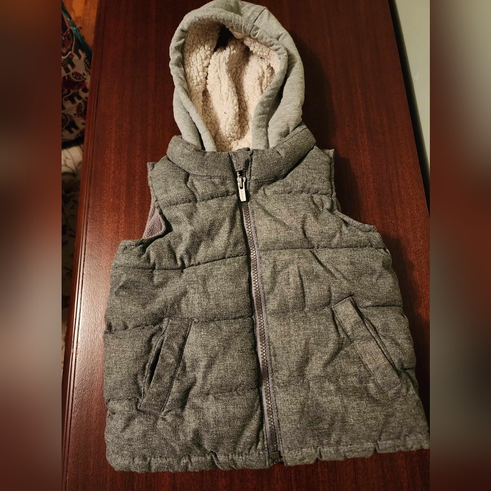 Old Navy 2 in 1 Hooded Puffer Vest